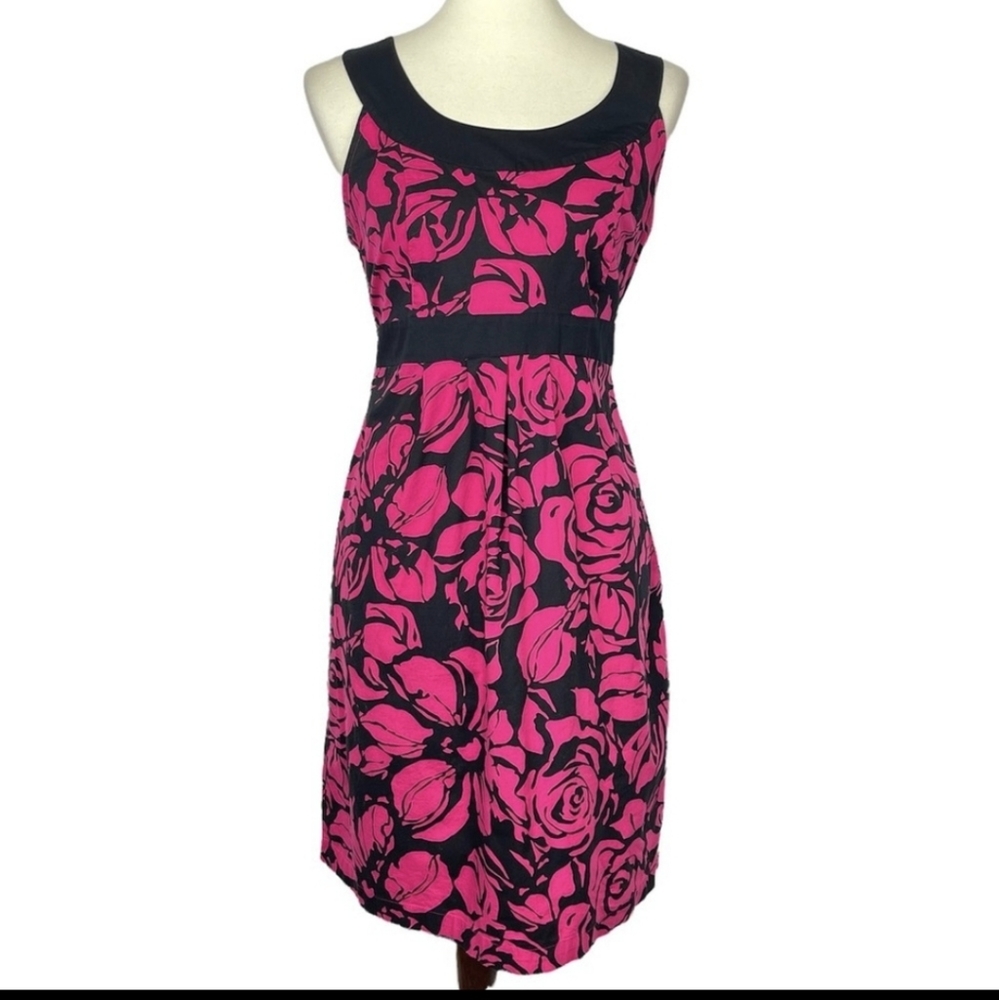 Motherhood  maternity Floral Fushia & Black  Sleeveess Ties In The Back  dress